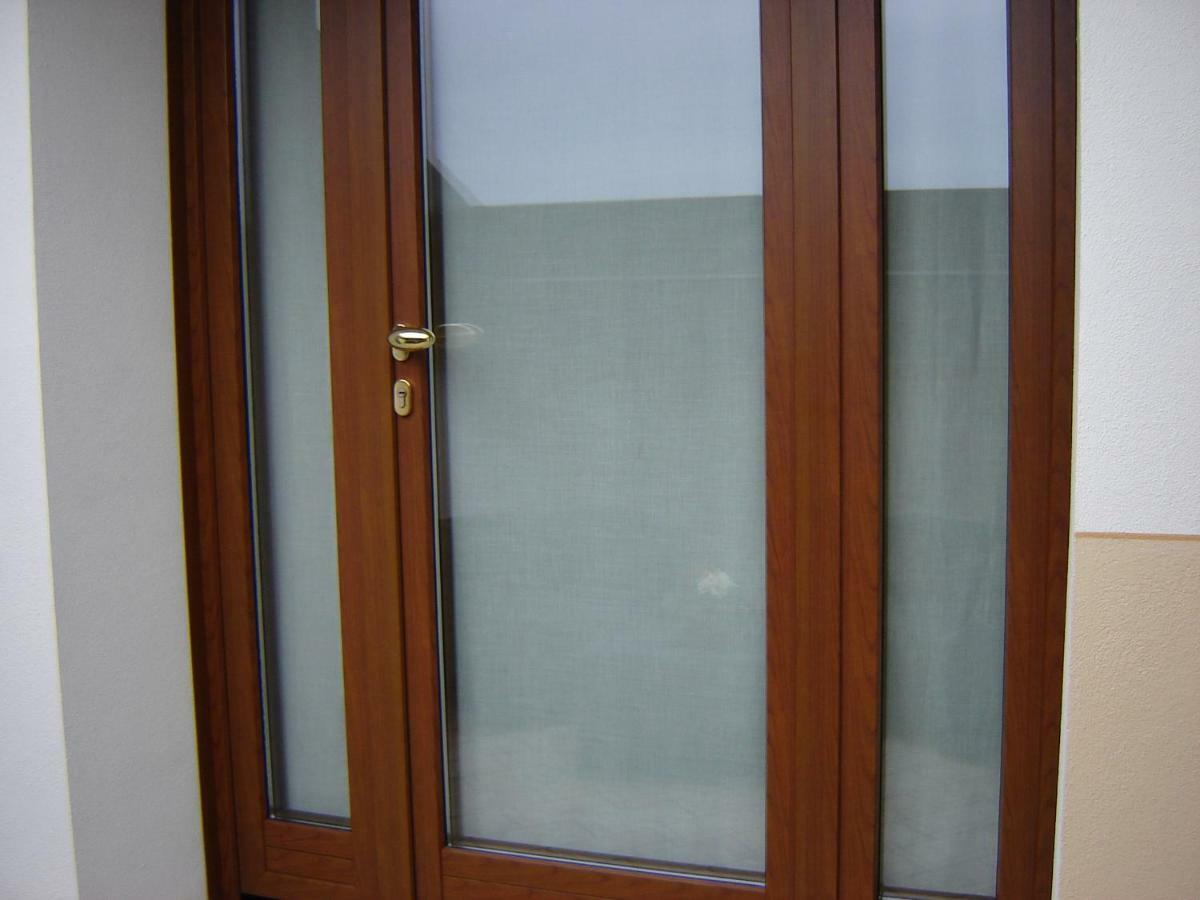 A 7 Km Da Salo' Casa Del Sole Mansarda Apartment Gavardo Ngoại thất bức ảnh