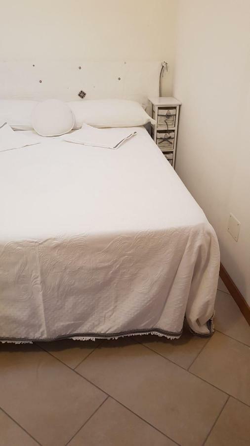 A 7 Km Da Salo' Casa Del Sole Mansarda Apartment Gavardo Ngoại thất bức ảnh