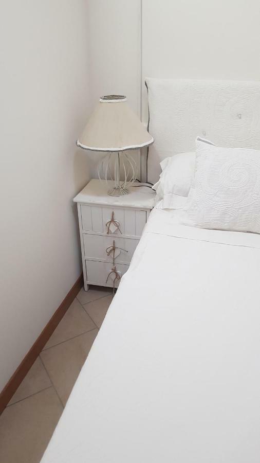A 7 Km Da Salo' Casa Del Sole Mansarda Apartment Gavardo Ngoại thất bức ảnh